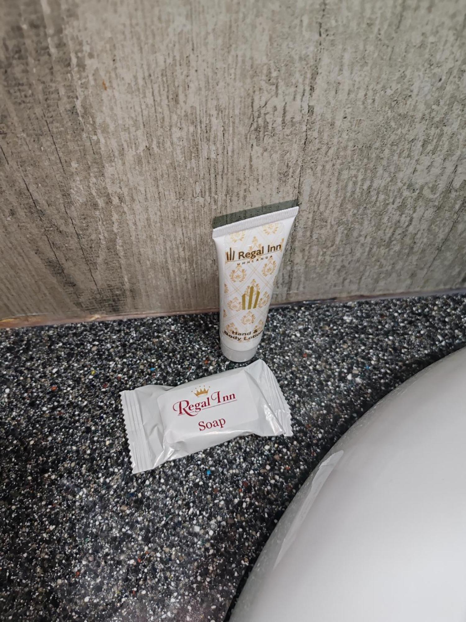 Regal Inn Umhlanga Gateway Durban Dış mekan fotoğraf